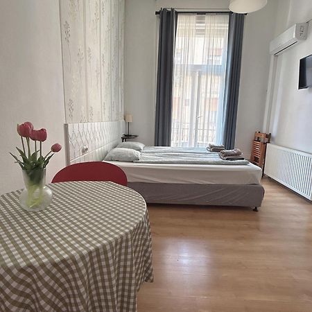 11# Sunflower Cozy Apartment Budapest Exterior photo