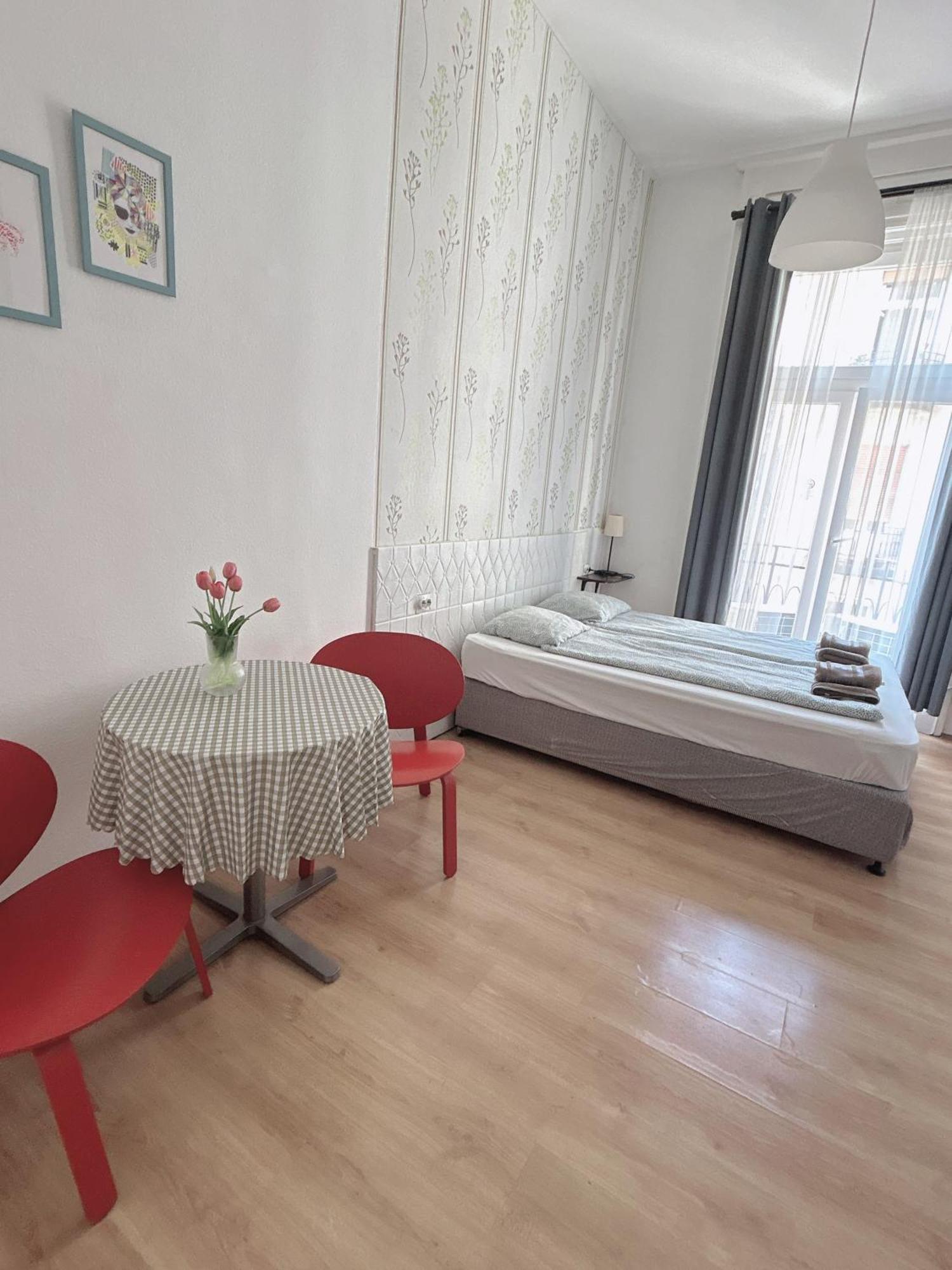 11# Sunflower Cozy Apartment Budapest Exterior photo